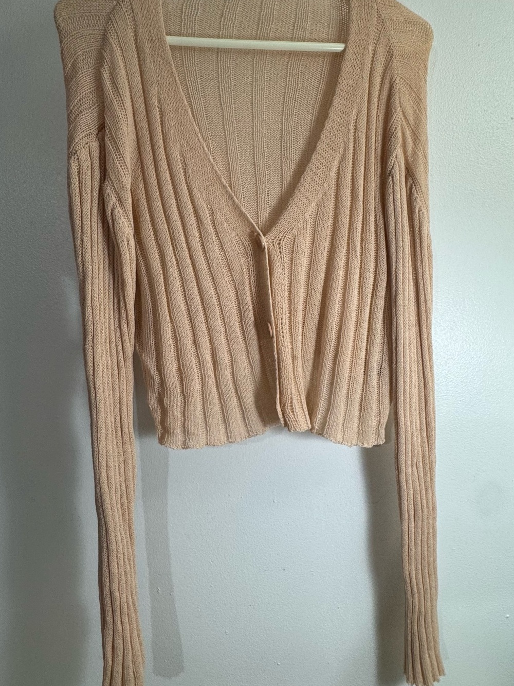 SHEIN V-Neck Cropped light cardigan in Beige size S
